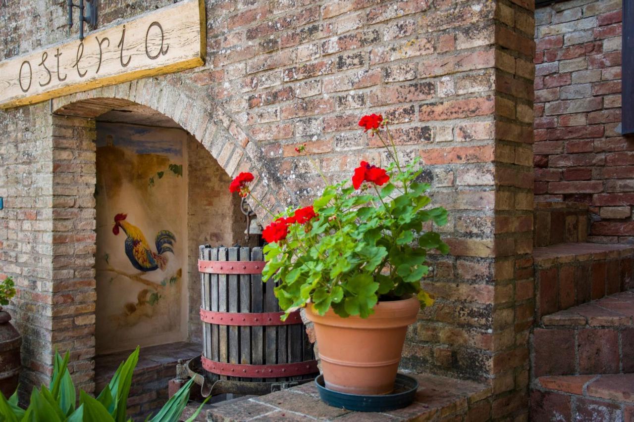 Albergo Ristorante Da Vestro Монтичиано Экстерьер фото