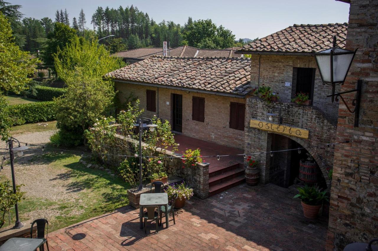 Albergo Ristorante Da Vestro Монтичиано Экстерьер фото